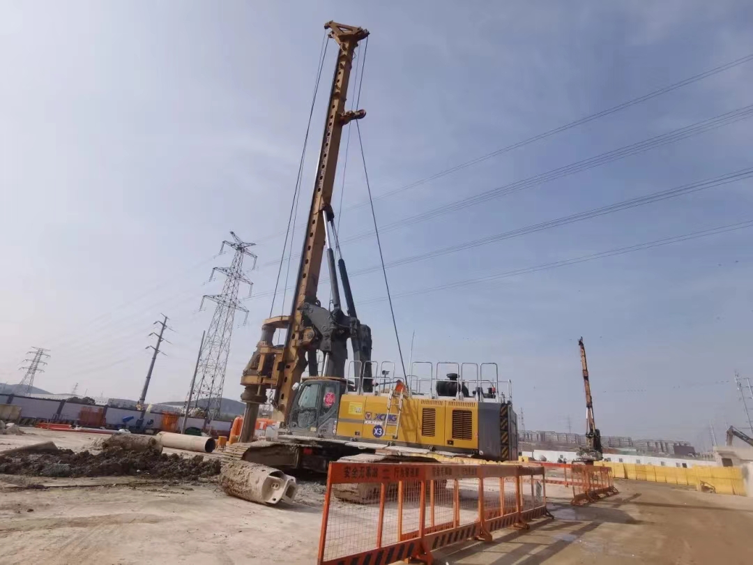 我的土地我承包！w88win优德旋挖钻机助建徐州地铁站