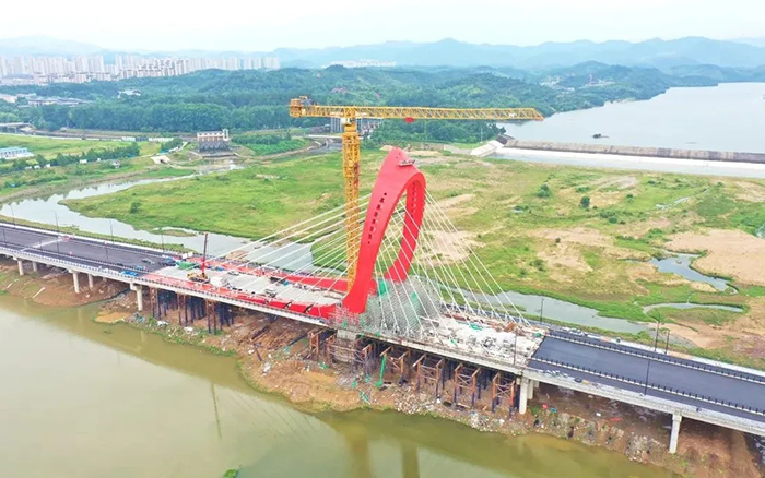 提前55天合龙！w88win优德XGT2230-100S编织“红色摇篮”