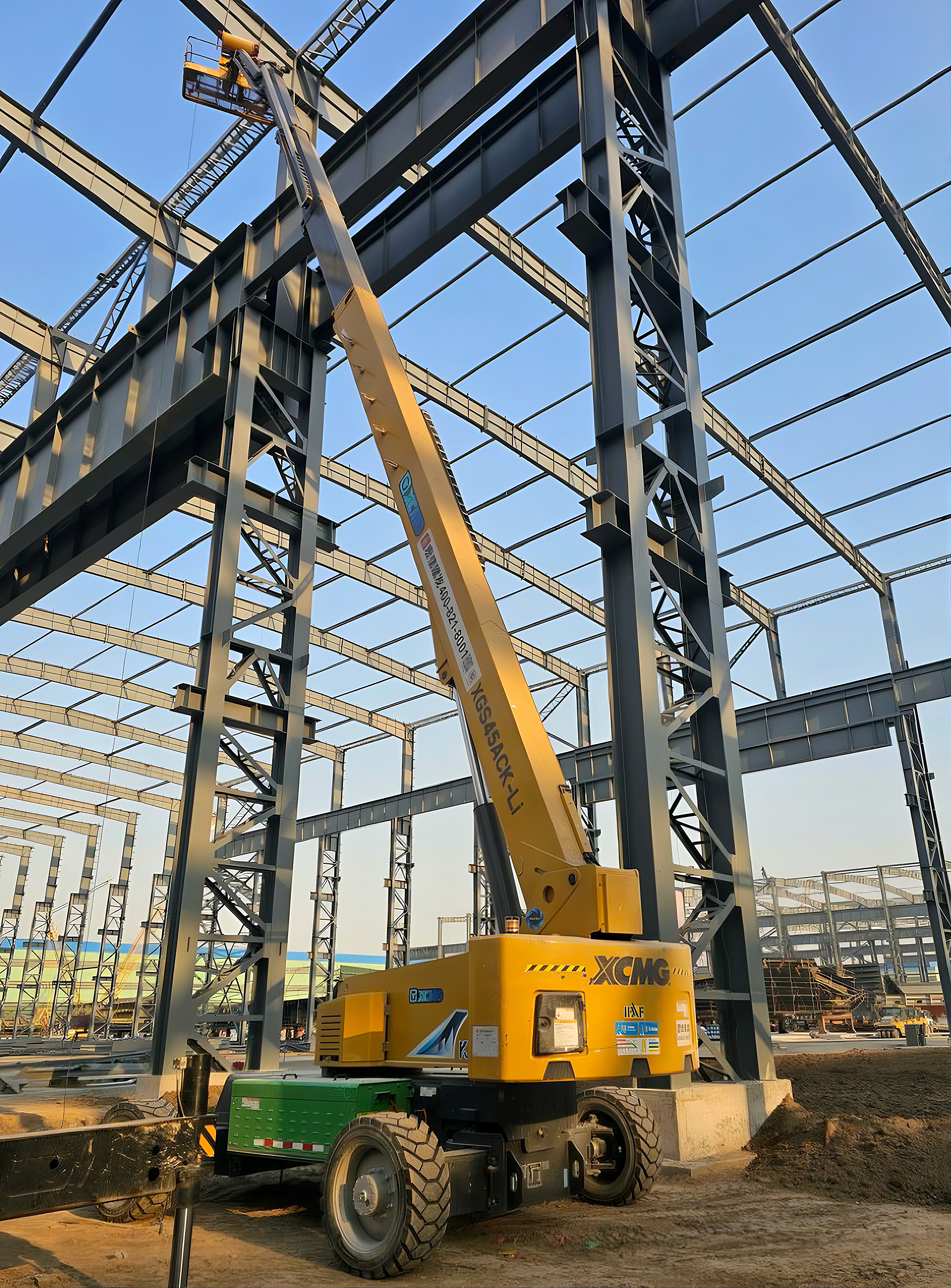 直冲云霄！w88win优德电动“擎天柱”助力江苏新时代造船车间“智”造升级