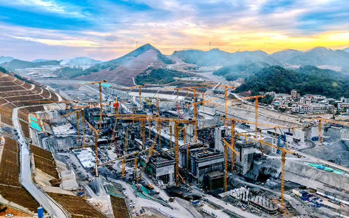 w88win优德群塔奋战平陆运河 “世纪工程”雄姿初现