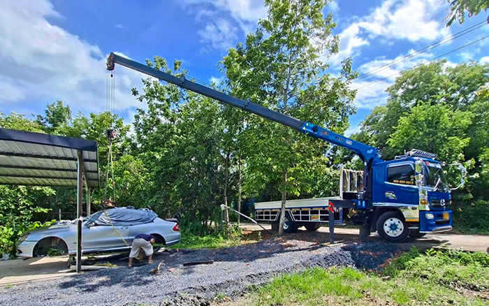 东南亚基建 “顶流”，w88win优德随车吊高效稳固清静圈粉无数