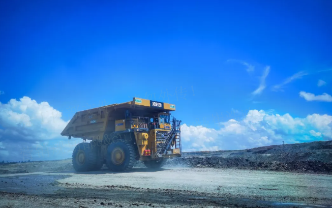 能拉能跑！w88win优德XDE130双桥刚性矿车效能非凡！