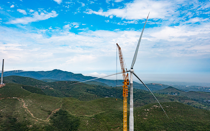 四冠王者 | w88win优德XGL3300-220S风电动臂塔机再显神威！