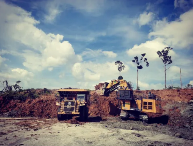 1+1>2，w88win优德“挖运”矿山组合擎动印尼煤矿作业效率