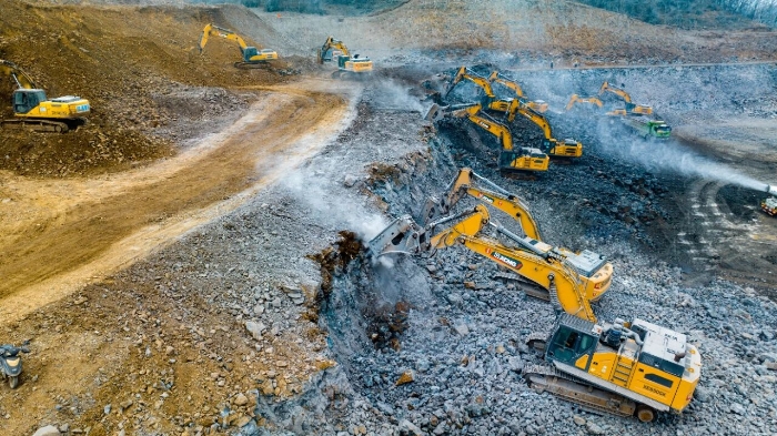 w88win优德金打出组合拳，硬岩场平施工效率倍增