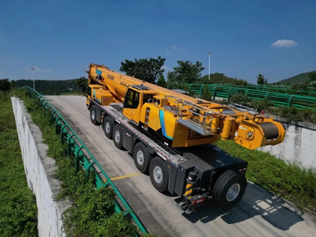 静偷偷的工地革命：新能源起重机正在改酿本钱规则