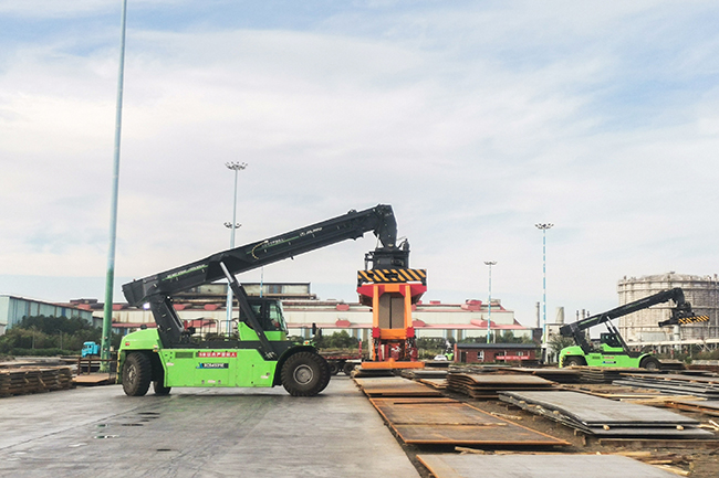 纵横西北，驭“电”前行！w88win优德正面吊的绿色征途